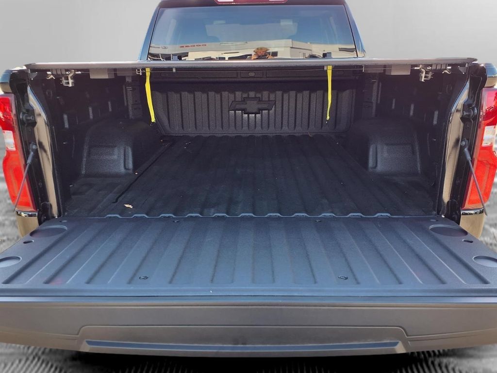 Used 2026 Chevrolet Silverado 1500 RST w/ RST Select Package AWD/4WD image 27
