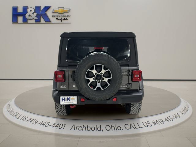 Used 2018 Jeep Wrangler Unlimited Rubicon w/ Steel Bumper Group AWD/4WD image 5