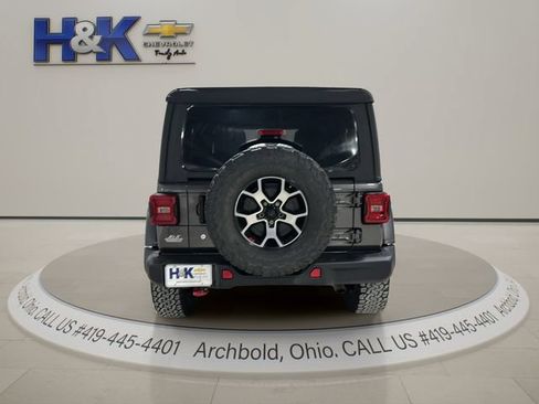 Used 2018 Jeep Wrangler Unlimited Rubicon w/ Steel Bumper Group AWD/4WD image 5