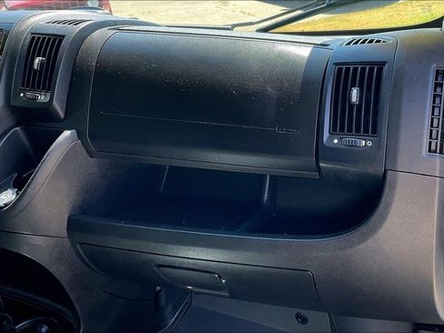 Used 2018 RAM ProMaster 3500 FWD image 13