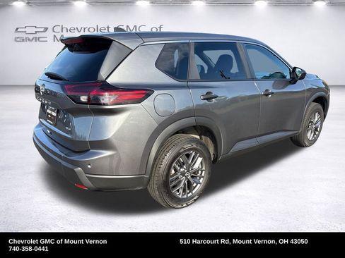 Used 2024 Nissan Rogue S AWD/4WD image 5