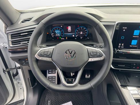 New 2026 Volkswagen Atlas Cross Sport SEL Premium R-Line image 10