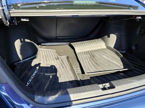 Used 2025 Honda Accord EX-L image 12