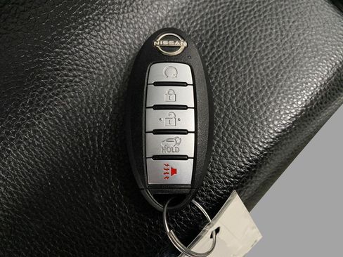 Used 2022 Nissan Pathfinder SL w/ SL Premium Package AWD/4WD image 33