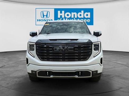 Used 2024 GMC Sierra 1500 Denali Ultimate AWD/4WD image 2