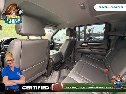 Used 2022 GMC Sierra 1500 SLT w/ X31 Off-Road Package AWD/4WD image 15