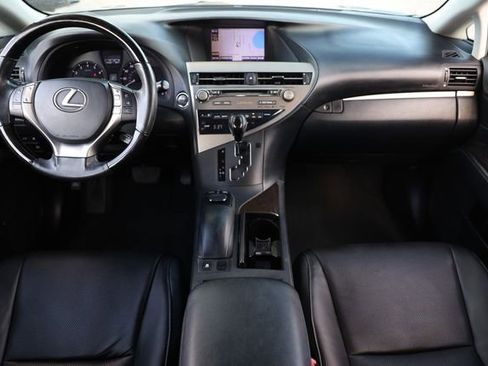 Used 2013 Lexus RX 350 FWD w/ Navigation Pkg image 2