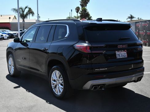 Used 2024 GMC Acadia Elevation FWD image 6