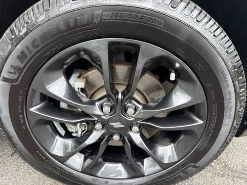 Used 2023 Dodge Durango R/T AWD/4WD image 11