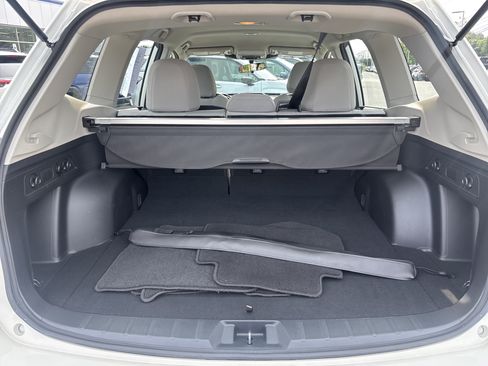 Certified 2023 Subaru Forester AWD/4WD image 29