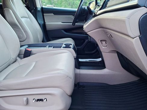 Used 2018 Honda Odyssey EX-L image 14