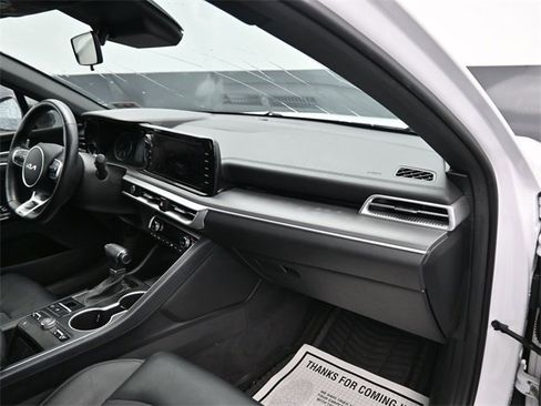 Used 2024 Kia K5 GT-Line w/ GT-Line Premium Package image 8