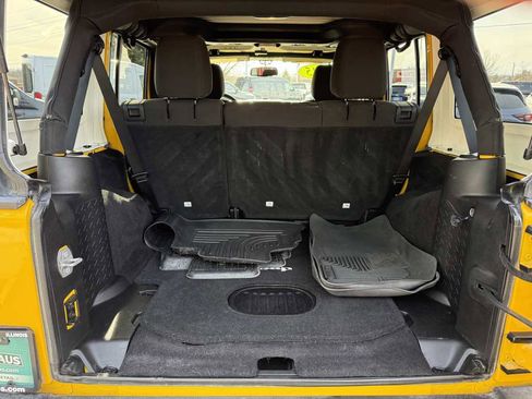 Used 2015 Jeep Wrangler Unlimited Sport w/ Quick Order Package 24S image 11