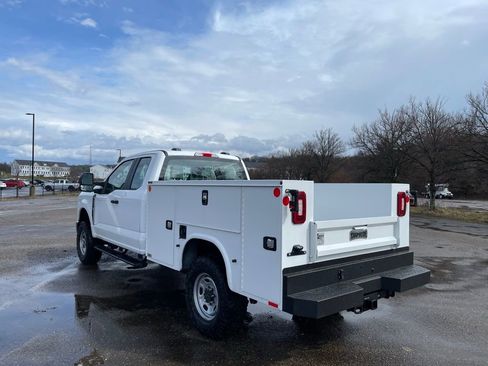 New 2026 Ford F350 XL w/ XL Off-Road Package image 3