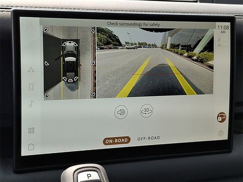 New 2025 Land Rover Defender 110 S image 21