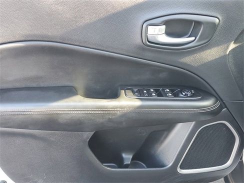 Used 2021 Jeep Compass 80th Special Edition image 16