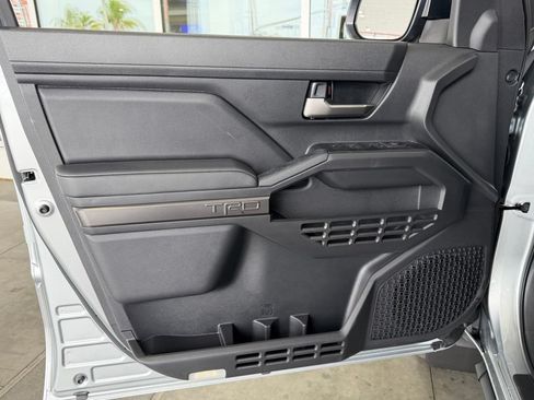 New 2026 Toyota Tacoma TRD Off-Road AWD/4WD image 15