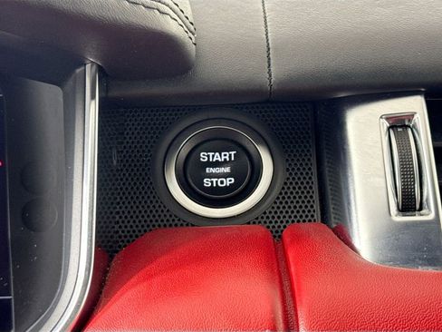 Used 2019 Land Rover Range Rover Sport HSE Dynamic image 17