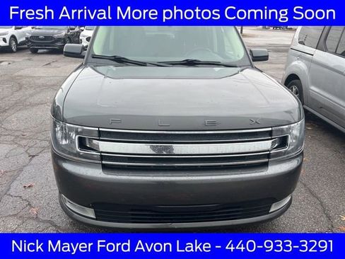 Used 2018 Ford Flex SEL image 9