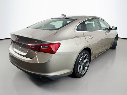 Used 2023 Chevrolet Malibu LT FWD image 7