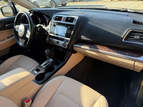 Used 2015 Subaru Outback 2.5i Limited image 29