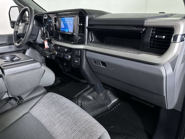 Used 2025 Ford F250 XLT AWD/4WD image 30
