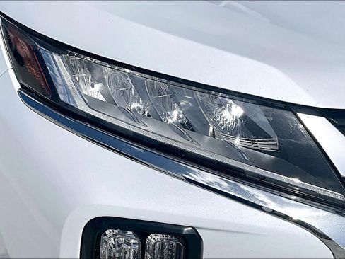 Used 2024 Mitsubishi Outlander Sport SE AWD/4WD image 26