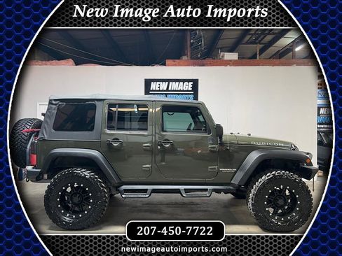 Used 2015 Jeep Wrangler Unlimited Rubicon w/ Connectivity Group image 1