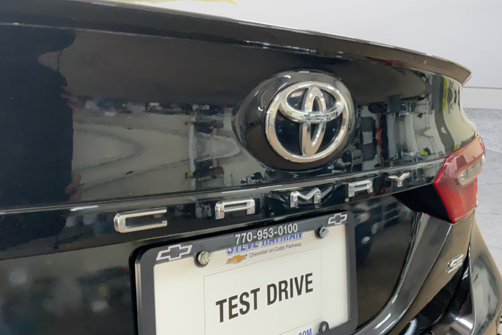 Used 2024 Toyota Camry SE FWD image 27