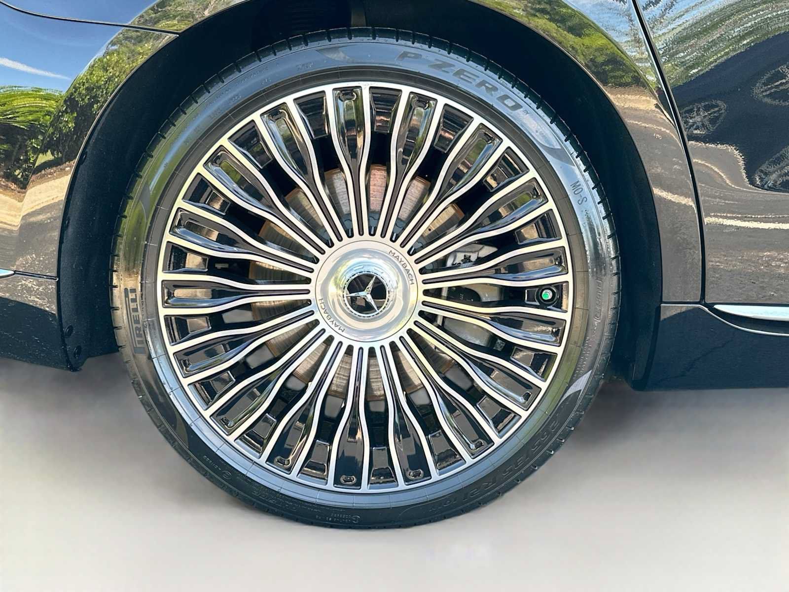 Used 2024 Mercedes-Benz Maybach S 580 4MATIC image 34