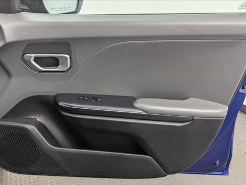 Used 2025 Kia K4 LXS image 22