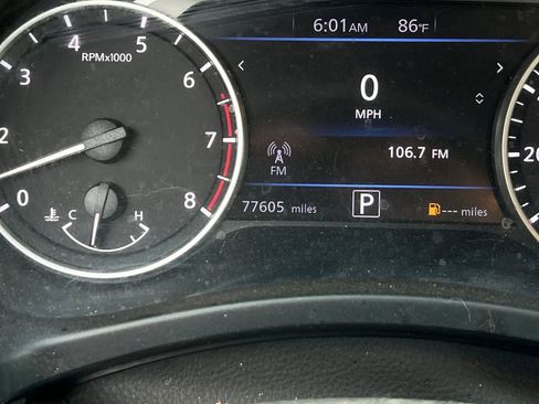 Used 2021 Nissan Sentra SV image 25