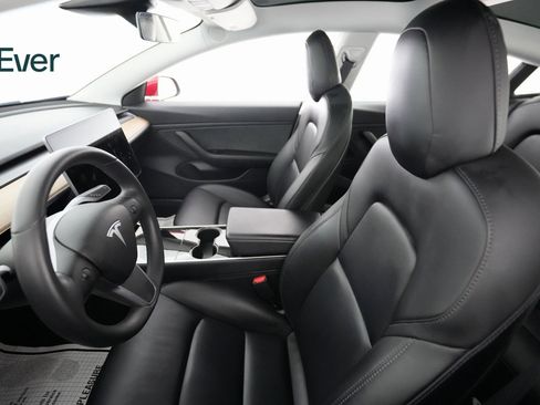 Used 2020 Tesla Model 3 Performance image 7