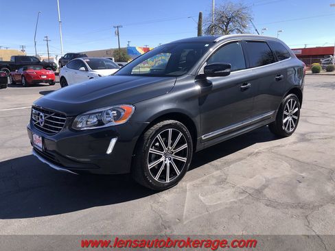 Used 2015 Volvo XC60 T6 Platinum image 4