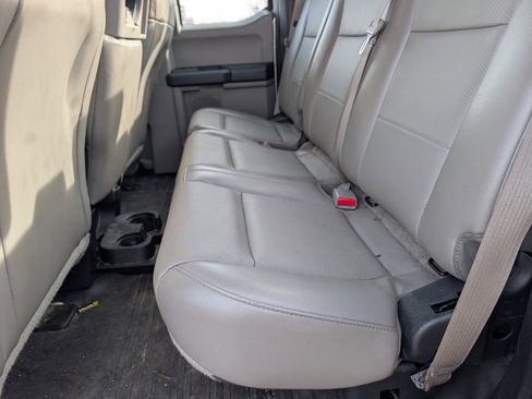 Used 2016 Ford F150 XL w/ Equipment Group 101A Mid image 7