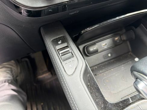 Used 2020 Kia Telluride EX FWD image 18