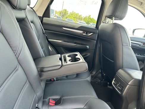 Used 2025 MAZDA CX-5 AWD 2.5 S w/ Preferred Package image 12