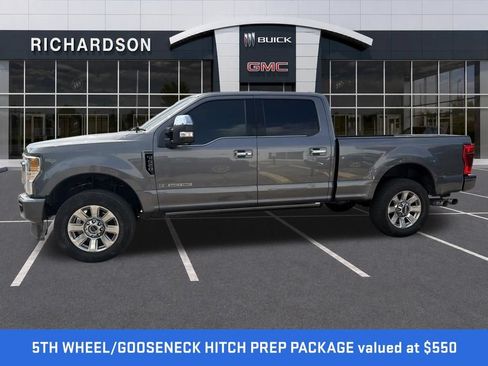 Used 2022 Ford F250 Platinum AWD/4WD image 5