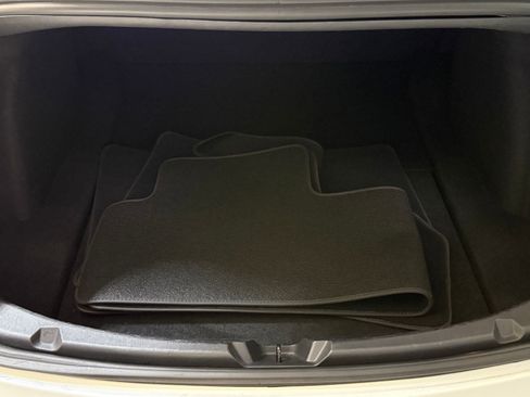 Used 2020 Tesla Model 3 Long Range image 38