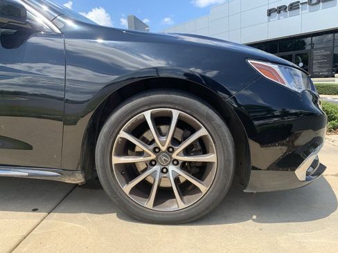 Used 2018 Acura TLX V6 SH-AWD w/ Technology Pkg image 11