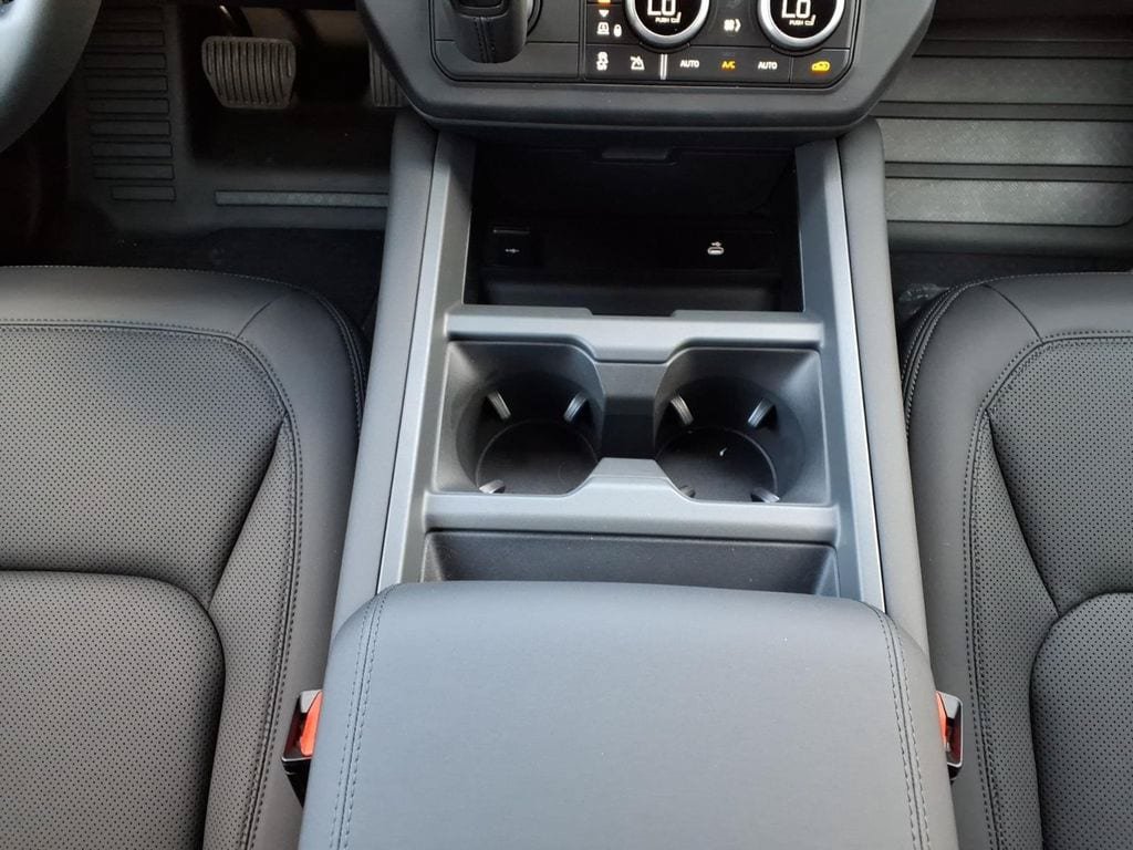 New 2026 Land Rover Defender 110 S AWD/4WD image 21