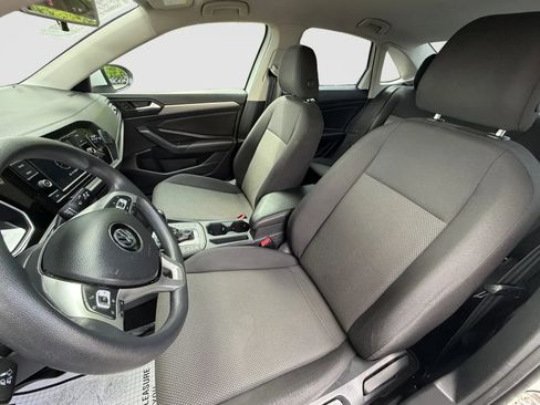 Used 2019 Volkswagen Jetta S w/ Driver Assistance Package FWD image 13