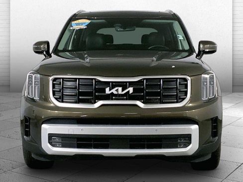 Certified 2025 Kia Telluride SX w/ SX Captain's Chair Package AWD/4WD image 2