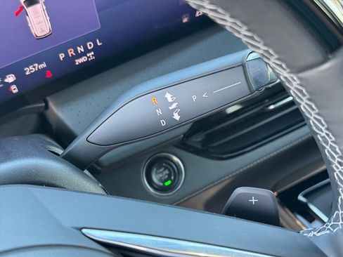 Certified 2025 Buick Enclave Avenir w/ Super Cruise Package image 15