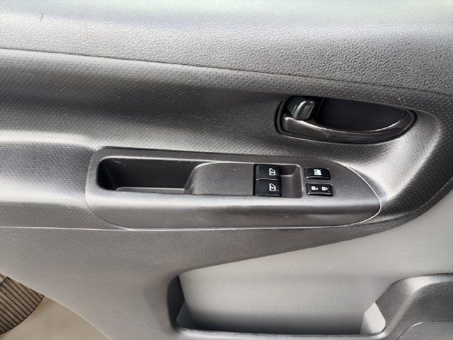Used 2021 Nissan NV200 S FWD image 17