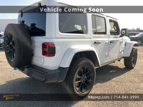 Used 2024 Jeep Wrangler Unlimited Sahara image 4
