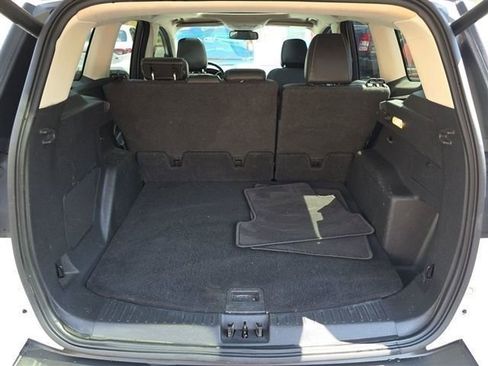 Used 2019 Ford Escape Titanium FWD image 5