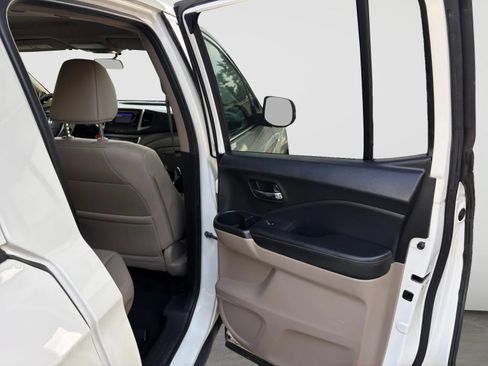 Used 2019 Honda Ridgeline RTL image 15