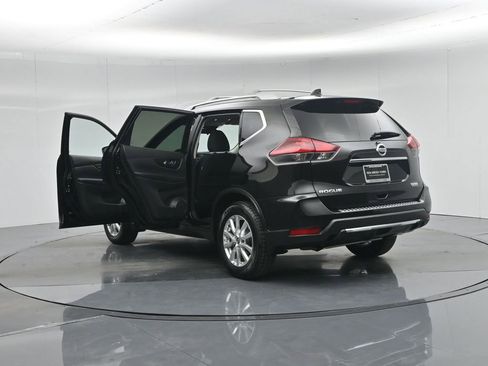 Used 2019 Nissan Rogue S w/ Special Edition Package image 5