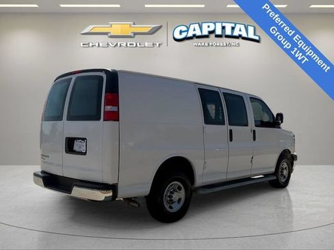 Used 2024 Chevrolet Express 2500 w/ Driver Convenience Package RWD image 5